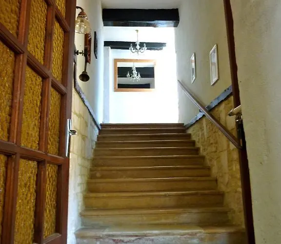 La Vieille Ferme Bed & Breakfast 4*