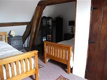 Bed & Breakfast La Vieille Ferme 4*