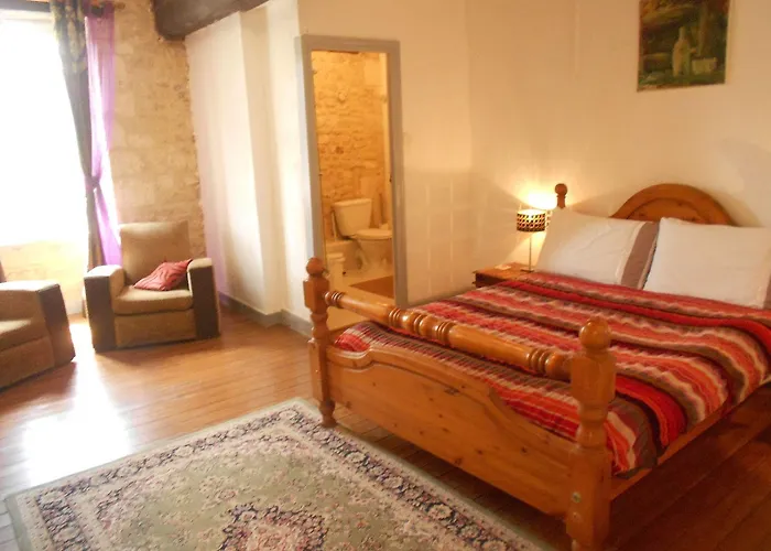 La Vieille Ferme 4* Fresne-la-Mere