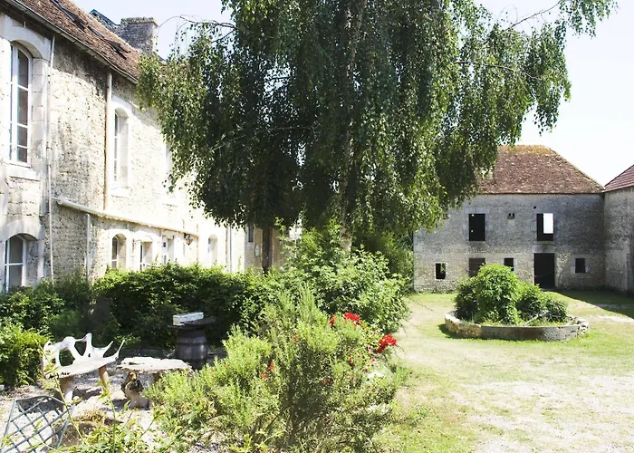 La Vieille Ferme Bed & Breakfast