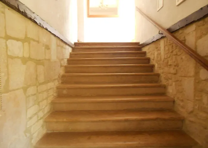 La Vieille Ferme Bed & Breakfast 4*